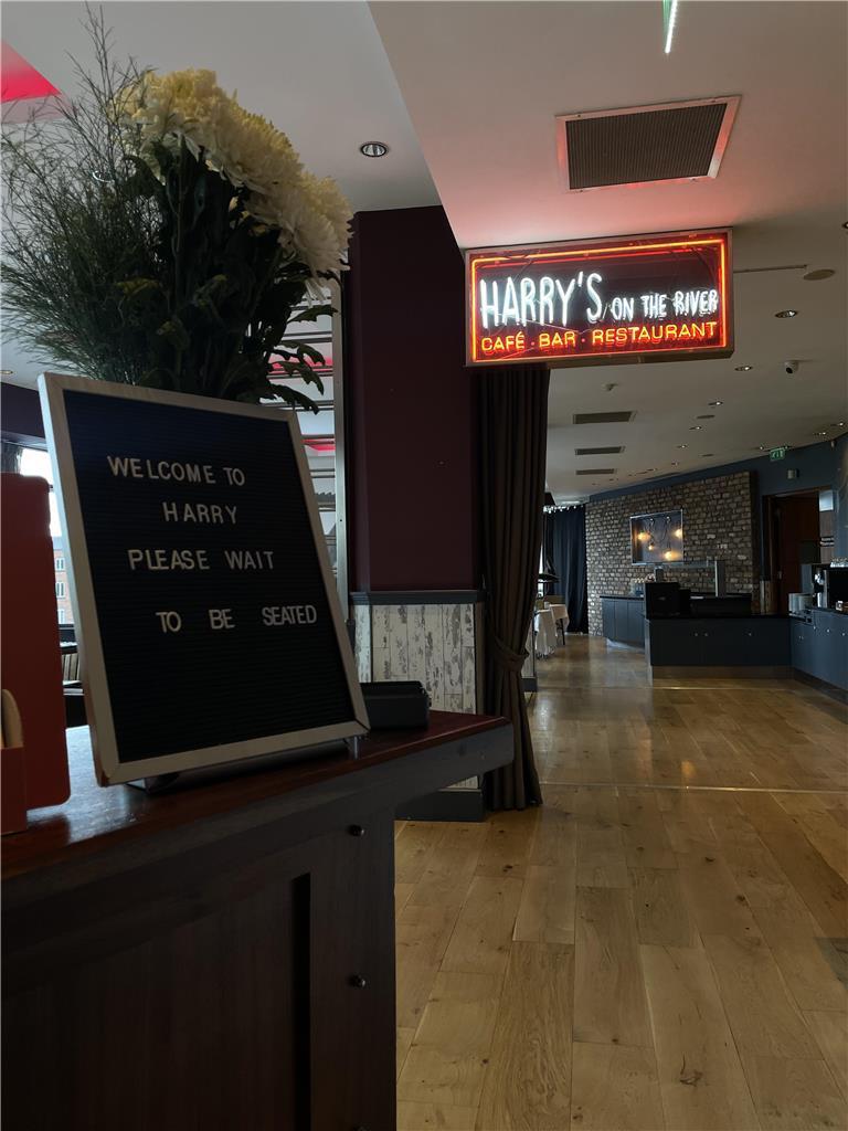 Absolute Hotel Limerick Junction Restaurant billede